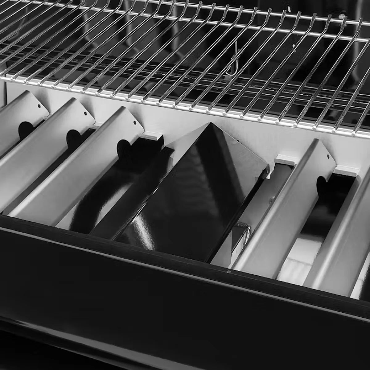 Weber Smokefire EX6 Wood Fired Pellet Grill