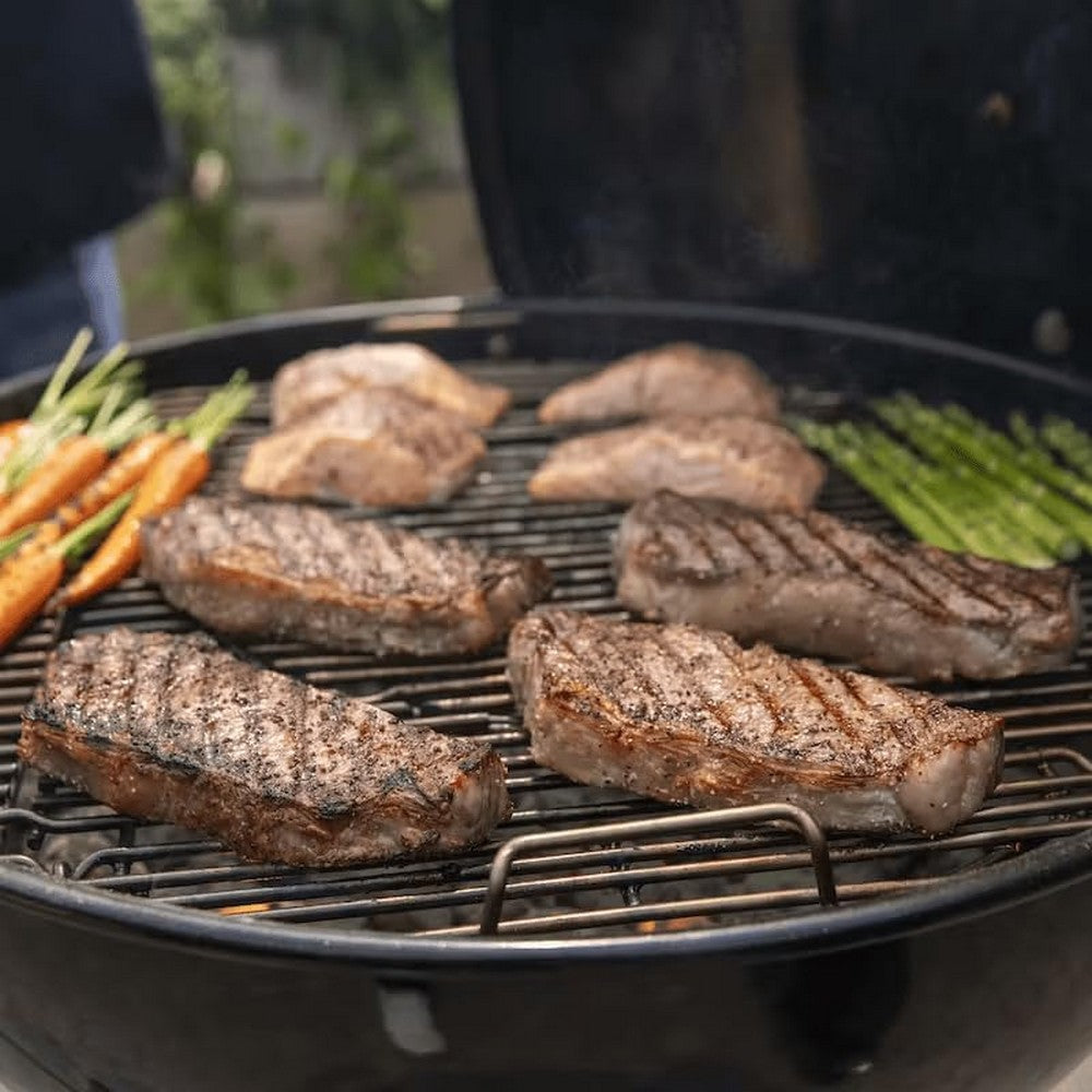 Weber Master-Touch Charcoal Barbecue 67 cm