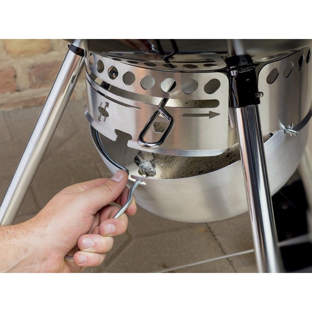 Weber® Master-Touch Charcoal Grill 22" Built-in Thermometer
